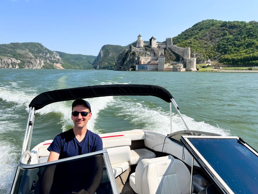 Belgrade: Golubac Fortress w/Iron Gate Speed Boat Ride - Golubac Fortress: stone towers beside the Danube