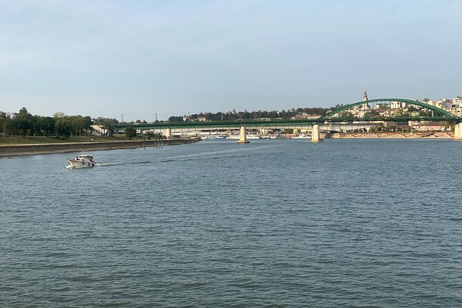 Belgrade Sunset Cruise w/ Live Tour Guide - Guides, commentary, and the onboard atmosphere