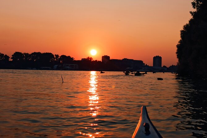 Belgrade sunset kayak tour - Mosquitoes, transport, and other small practical matters