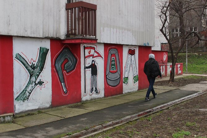 E-Scooter Belgrade Hooligans Tour - Vracar and Njegoseva Street
