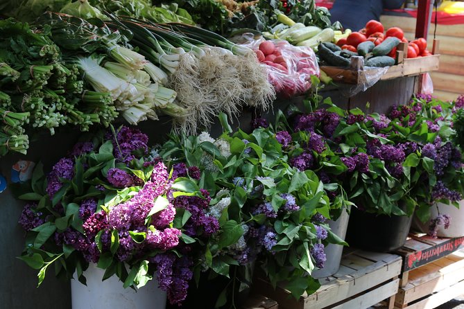 Food Tasting at Locals Favorite Farmers Market in Belgrade - Practical Details for a Smooth Morning