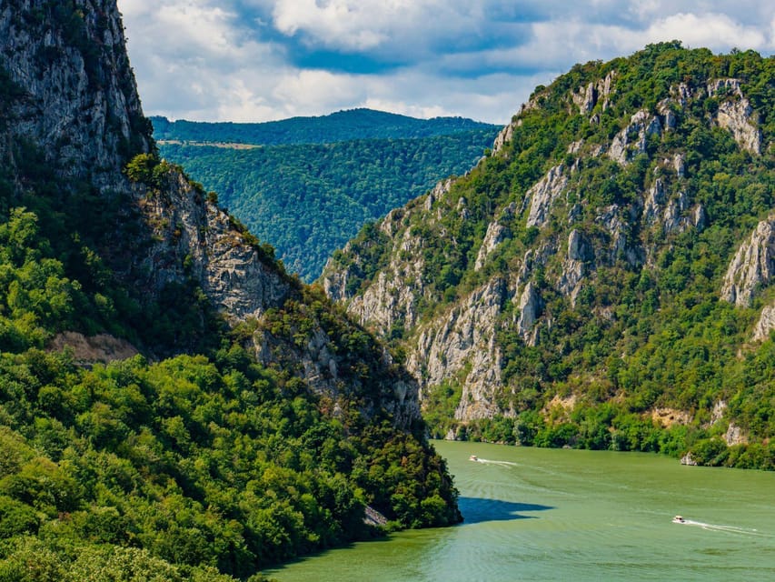 Iron Gate: Golubac fortress, Lepenski vir, boat cruise 1.5h - Key points at a glance