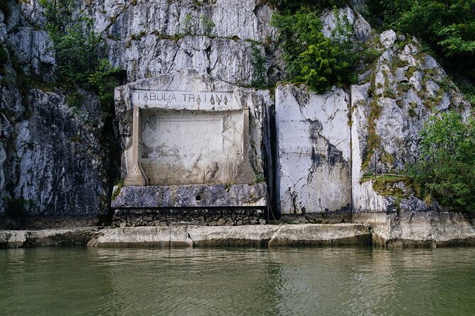 Iron Gate NP Tour with 1-hour speedboat ride + 2 viewpoints - Two viewpoints show the Danube from above