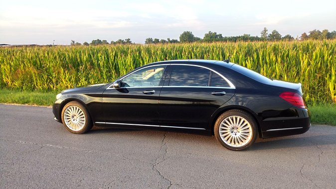 LUX Private transfer from Belgrade Airport - What the English-speaking driver adds
