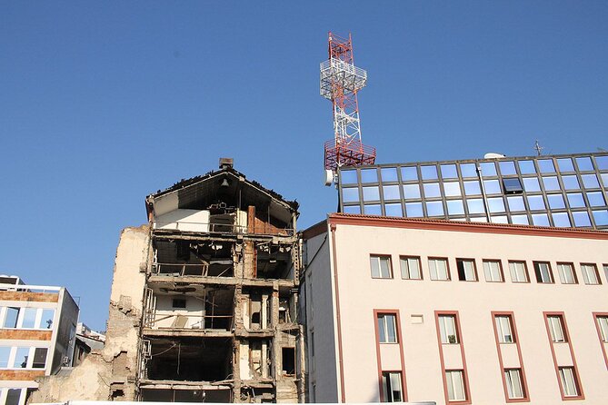NATO Bombing of Belgrade Private Tour - Ušće, from Communist headquarters to business center