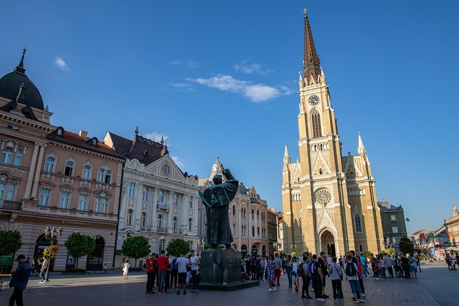 Northern Serbia: Sremski Karlovci and Novi Sad Full-Day Tour from Belgrade - Crossing the Pannonian plain to Fruška Gora