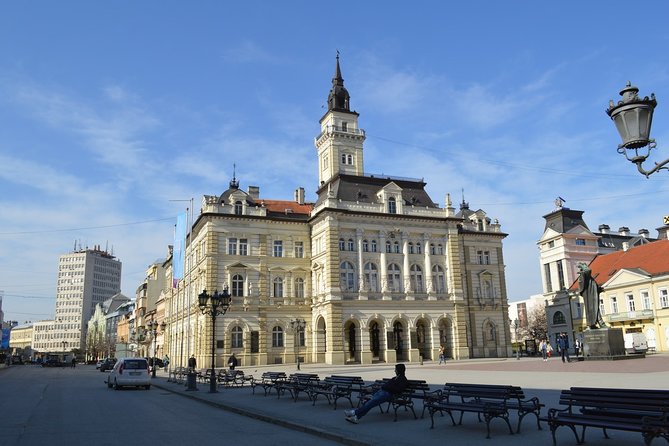Novi Sad and Sremski Karlovci Wine Tour From Belgrade - Sremski Karlovci and the wine stop